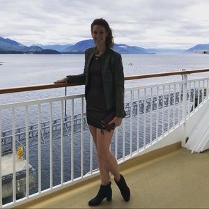 Meet your Posher, Michelle